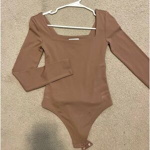 Aritzia long sleeve body suit xs